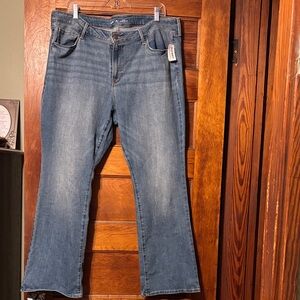 Old Navy Women's Flare Jeans in Blue